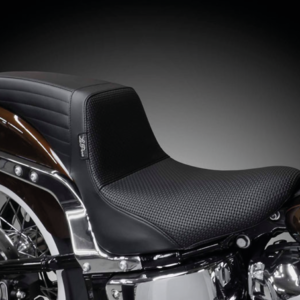LE PERA KICKFLIP SOLO PER MILWAUKEE EIGHT SOFTAIL