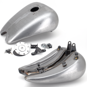 SERBATOIO ALLUNGATO D'ACCIAIO IN PEZZO UNICO PER SOFTAIL