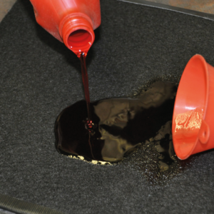 TAPPETINO ASSORBENTE PER OLIO DEI