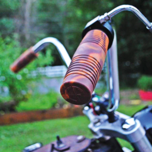 MANOPOLE LOWBROW CUSTOMS