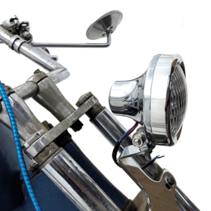 FANALE ANTERIORE STILE RETRÓ IN ALLUMINIO LUCIDATO