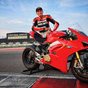 SCARICO PANIGALE V4 - V4S | COMPENSATO SLIP-ON (18-23)