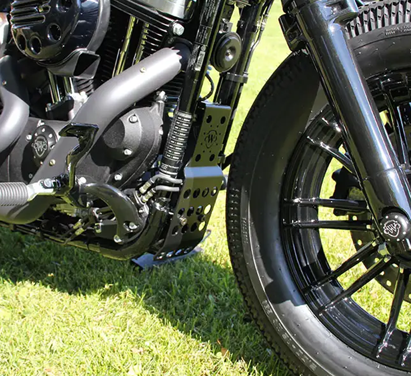 PIASTRA DI PROTEZIONE ANTERIORE CULT WERK PER SPORTSTER