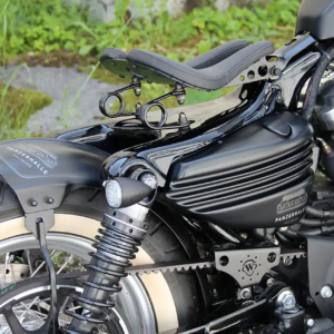 COPERTURE LATERALI PER SPORTSTER DI CULT-WERK